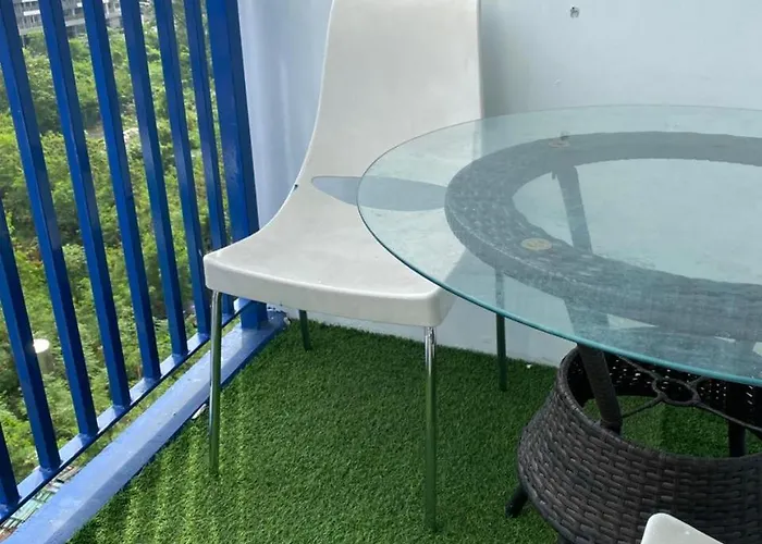 Sea Residences Staycation Moa ,stern Homes * Manille