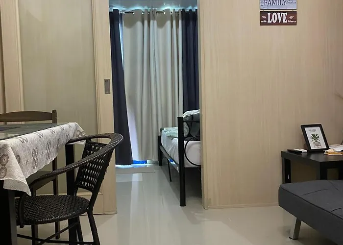 Sea Residences Staycation Moa ,stern Homes